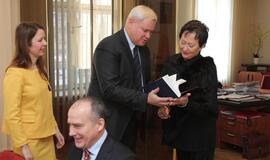 Klaipėdos garbės piliečiams - vardinės knygos