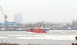 Nuo atskilusio ledo nukelti 7 žvejai