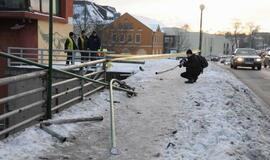 Po naktinės avarijos - sumaitotas Pilies tiltas