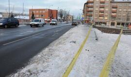 Po naktinės avarijos - sumaitotas Pilies tiltas