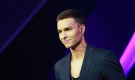 Staigmenos „X Faktoriaus“ dalyviams: Martynui – kario uniforma, Ugnei – kvietimas atidaryti nacionalinį renginį