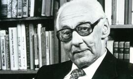 Klaipėdos akvarelės: namai ir žmonės (279)