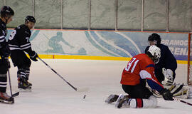 Lietuvos ledo ritulio čempionato kovose prireikė ir baudinių, ir kumščių