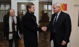 Miesto ir uosto medaus mėnuo tęsis