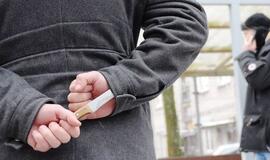 Plėšikai vaikų tyko apsiginklavę