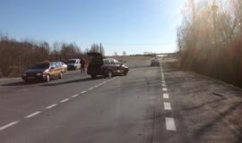 Svečius skolintu automobiliu vežiojęs jaunuolis - ligoninėje