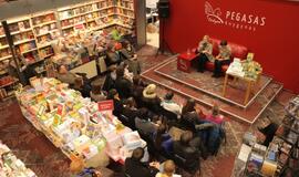 R.Šepetys knygos "Nelengvu keliu" pristatymas