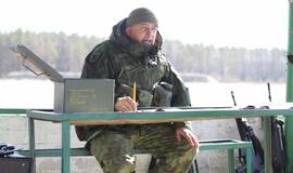 Kariai tobulina šaudymo įgūdžius