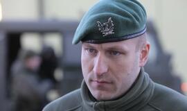 Kariai tobulina šaudymo įgūdžius