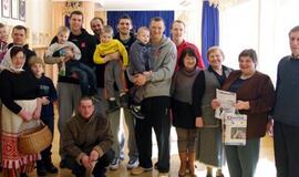 Utenos "Juventus" krepšininkai paaukojo pinigų ir pradžiugino daugiavaikes šeimas