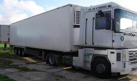 Cigarečių kontrabandininkai pasiųsti už grotų