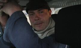 Girtas įvairavo į kaimynės garažą