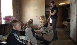 Mią sukrėtė vizitas pas šeimą, gyvenančią be patogumų