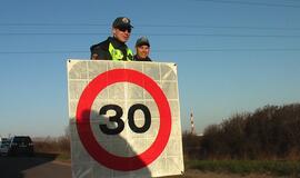 Rytą policija tikrino vairuotojų blaivumą