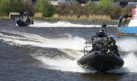 Karinės pratybos "Liepsnojantis kardas"