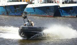 Karinės pratybos "Liepsnojantis kardas"