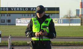 Rytą policija tikrino vairuotojų blaivumą