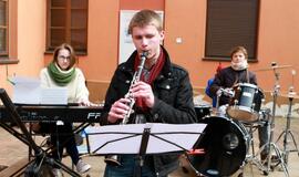 Eduardo Balsio menų gimnazijai 30 metų