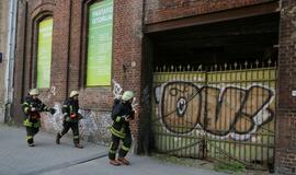 Miesto centre degė pastatas "vaiduoklis"