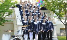 Abiturientai švenčia "Paskutinį skambutį"