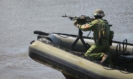 Karinės pratybos "Liepsnojantis kardas"