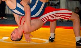 Tradiciniame imtynių turnyre dominavo klaipėdiečiai