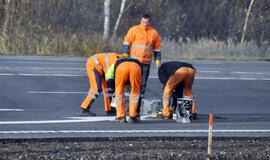 Siūloma padidinti akcizo atskaitymus į kelių infrastruktūrą