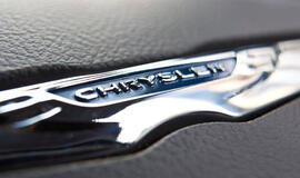 "Chrysler" pardavimas padidėjo 11 proc.