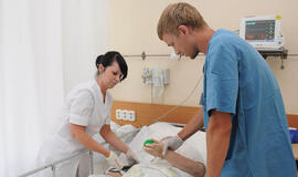 Pacientai net tik slaugomi, bet ir mokomi būti atsakingi