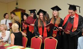Diplomų įteikimo šventė Klaipėdos universitete