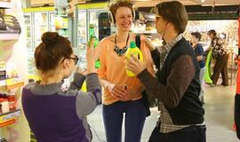 Šokiai prekybos centre