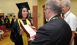 Diplomų įteikimo šventė Klaipėdos universitete