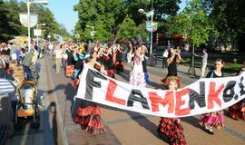 Palangą užvaldė šokių ritmai