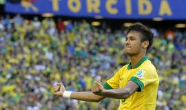 Japonai apmaudžiai pralaimėjo italams, kurie kartu su Brazilijos rinktine žengia į pusfinalį