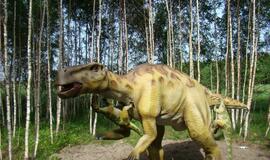 Radailiuose duris atvers dinozaurų parkas