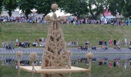 Joninių šventė prie Jono kalno