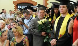 Diplomų įteikimo šventė Klaipėdos universitete