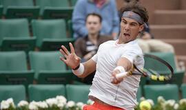 Rafaelis Nadalis ir Marija Šarapova iškopė į trečiąjį "French Open" ratą