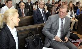 Viktoras Uspaskichas panoro įsirašyti teismo posėdį "sau"