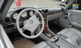 Klaipėdoje - senovinių automobilių žygio startas