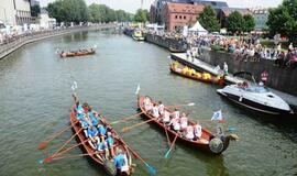 Jūros šventė 2013. Drakonų valčių varžybos