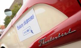 Klaipėdoje - senovinių automobilių žygio startas