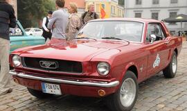 Klaipėdoje - senovinių automobilių žygio startas