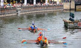 Jūros šventė 2013. Drakonų valčių varžybos