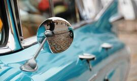 Klaipėdoje - senovinių automobilių žygio startas