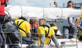 Rinktinės pasiplaukiojimas jachta