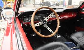 Klaipėdoje - senovinių automobilių žygio startas