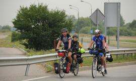 Dviratininkų tandemai sugrįžo namo