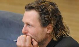 Teismas nubaudė Liną Karalių dėl vairavimo neturint teisės vairuoti transporto priemonę