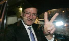 Už pusės milijono litų užstatą paleistas Viktoras Uspaskichas apie naujas statybas nešneka